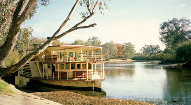 Old steamer on the Murray river